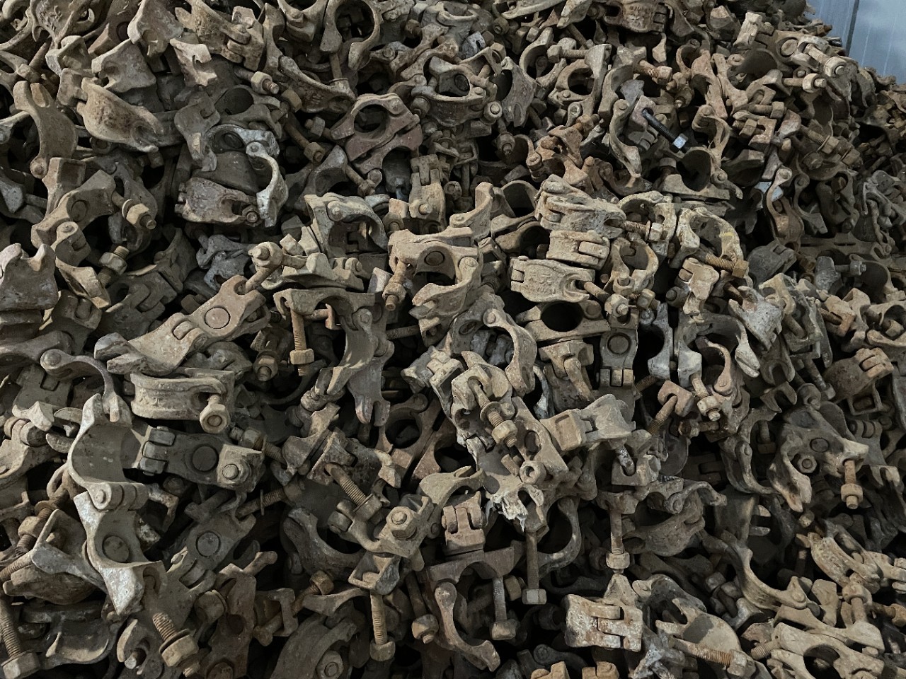 扣件旧扣件旧铸钢扣件旧玛钢扣件批发