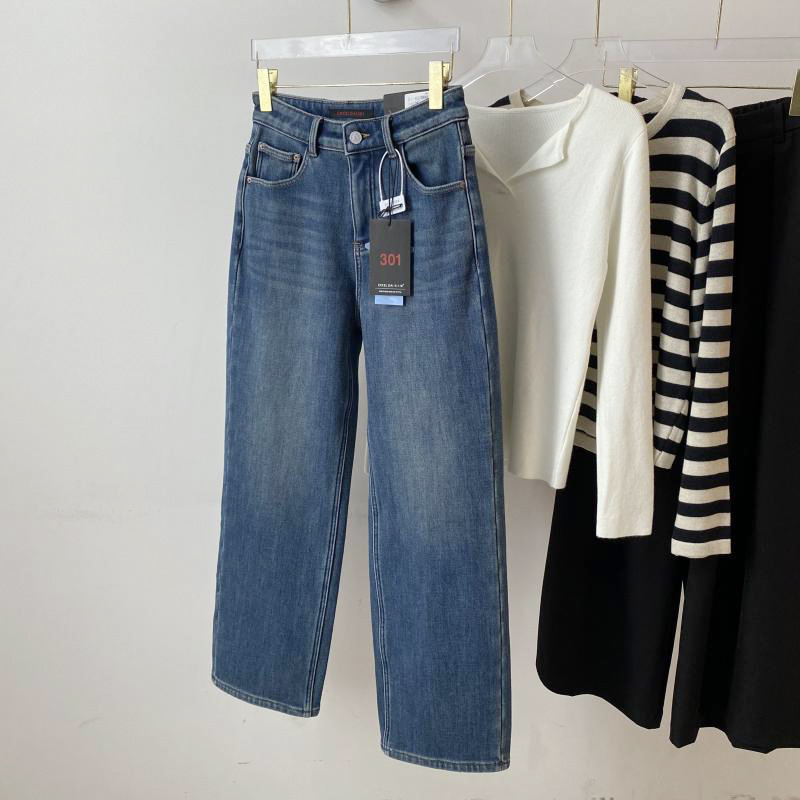New Winter Warm Velvet! 2025 Korean Version Versatile Slimming High-Waisted Stretch Straight-Leg Jeans for Women