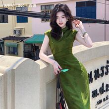 西遇新中式改良旗袍女2025年夏季新款提花水滴领修身无袖连衣裙