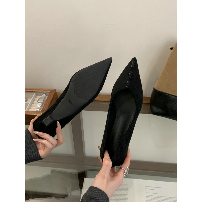 2025 New Autum Suede Pointed Toe Shallow Mouth Low Heel One-Leg Retro Elegant Kitten Heel Commuter Shoes for Women
