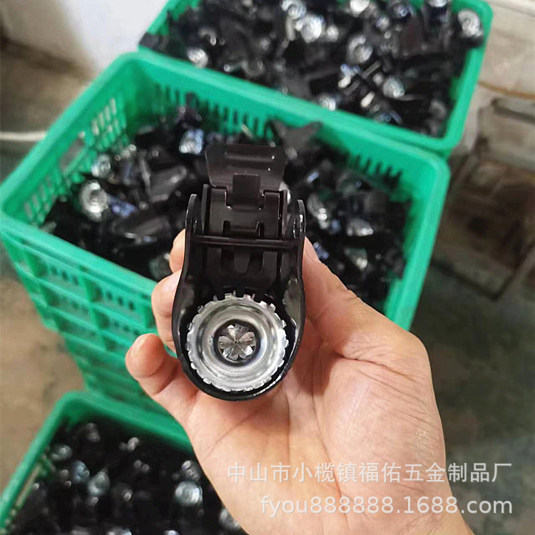 静音轮中型3寸4寸5寸TPR设备万向转向橡胶轮子片灌注透明软胶脚轮