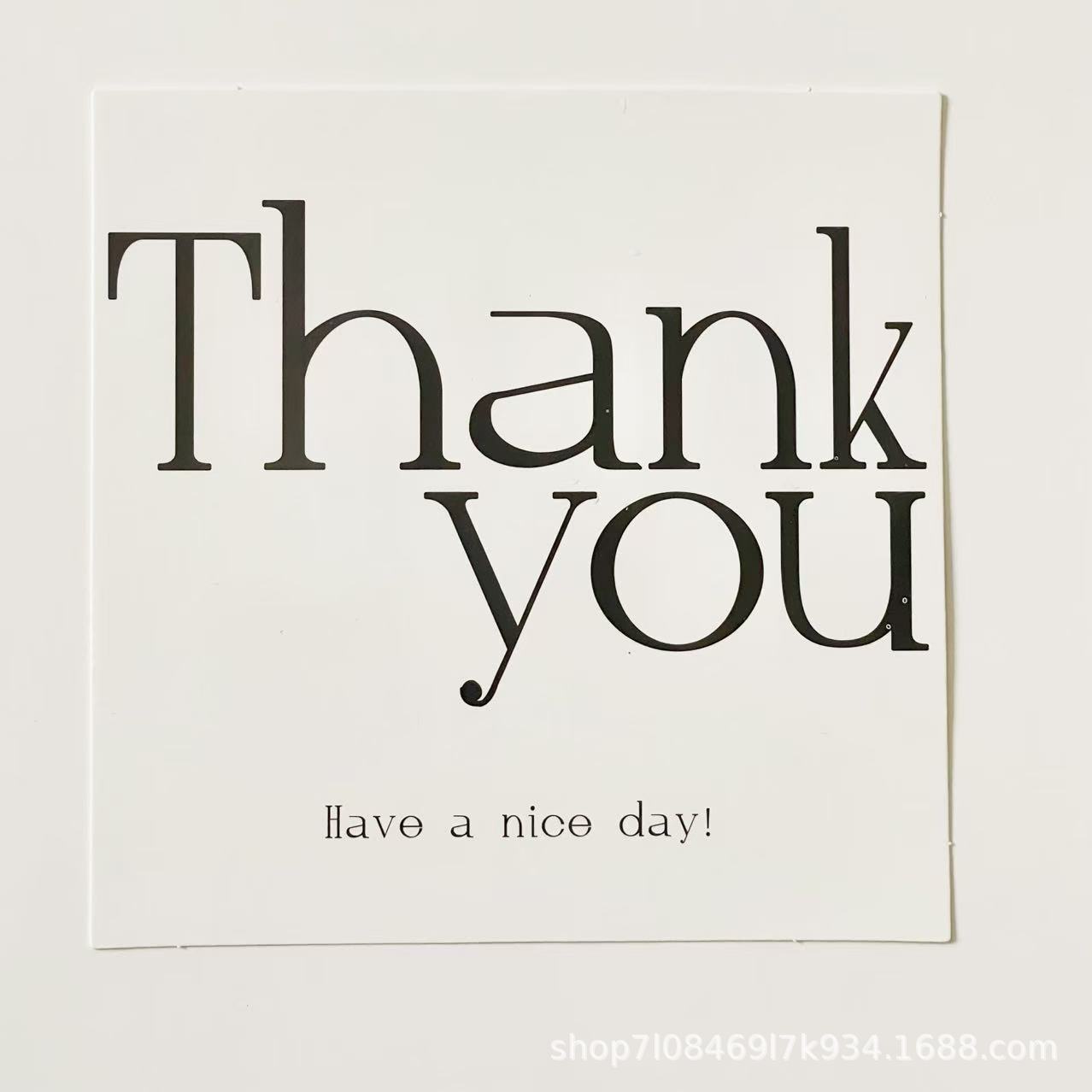 Отличная открытка с белым дном (12*12 см); в комплект не входят другие аксессуары. Для получения нескольких товаров, пожалуйста, свяжитесь со службой поддержки клиентов, чтобы проверить стоимость доставки.