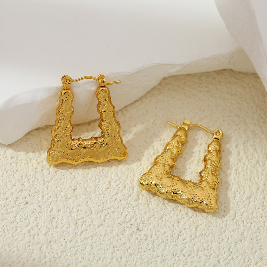Nuevos aretes de acero inoxidable trapezoidal retrógrado estilo francés personalidad de alto nivel chapado 18k orejas de oro perilla de orejas redondas para mujeres