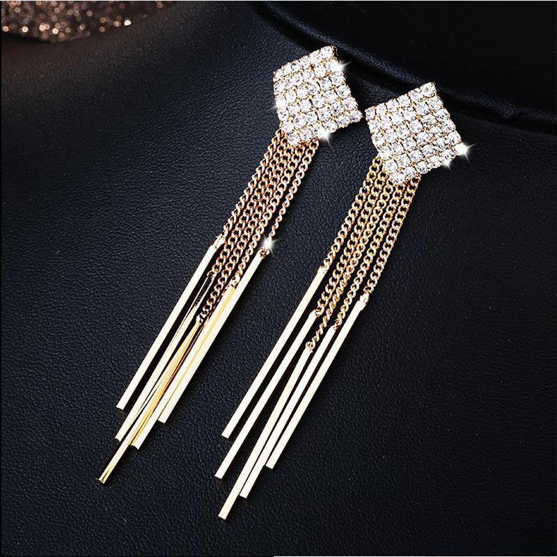 Elegant earrings