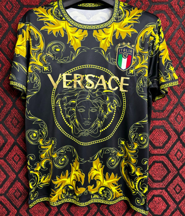 2425 Camiseta de fútbol de local y visitante transfronteriza italiana Edición especial Serie de camisetas Suministro directo de fábrica Edición conjunta