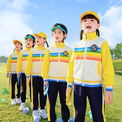 小学生の制服春秋服のカラフルな運動会の一年生の制服の幼稚園の制服のクラス服の公演の服装