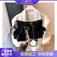 クロスボーダー女性バッグ学院風2025新型女性バッグファッション