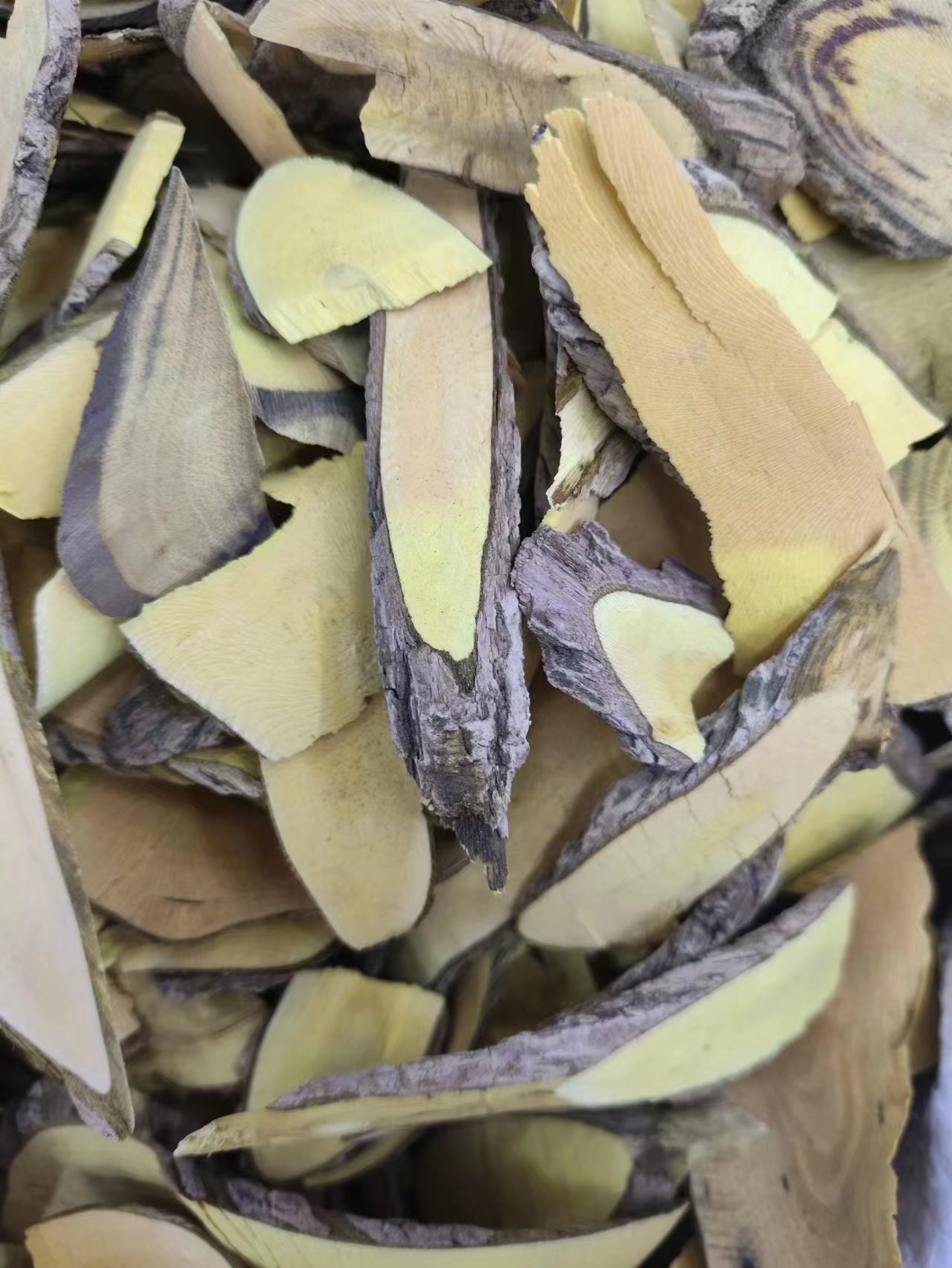 Gong Lao Mu (Mahonia bealei) — Dried Chinese Mahonia Stem for Herbal Decoction specifications