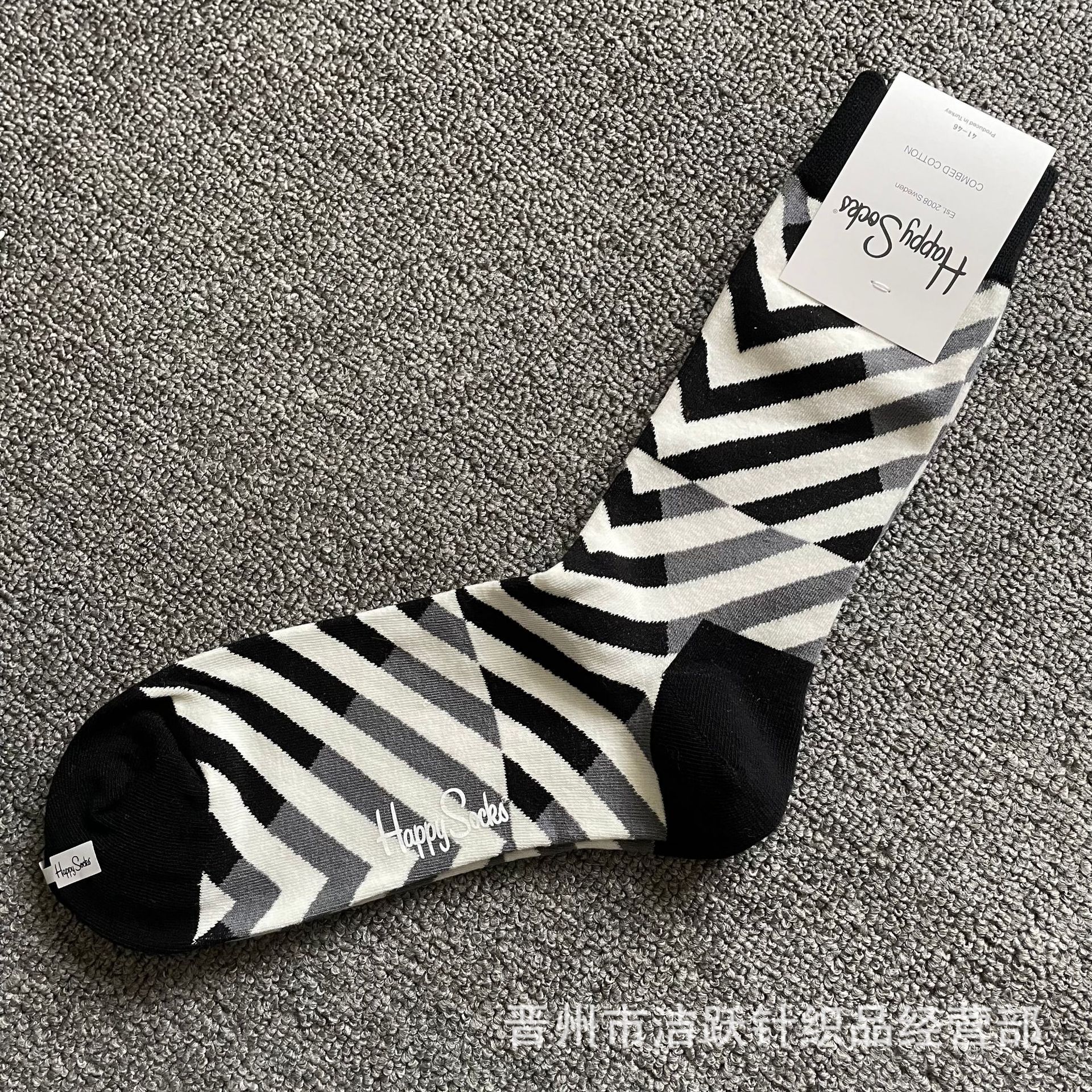 Happy socks新品高品质ハイレザー男性ソックススウェーデンコットンソックスファッションソックスカップルinsロング美脚ソックス
