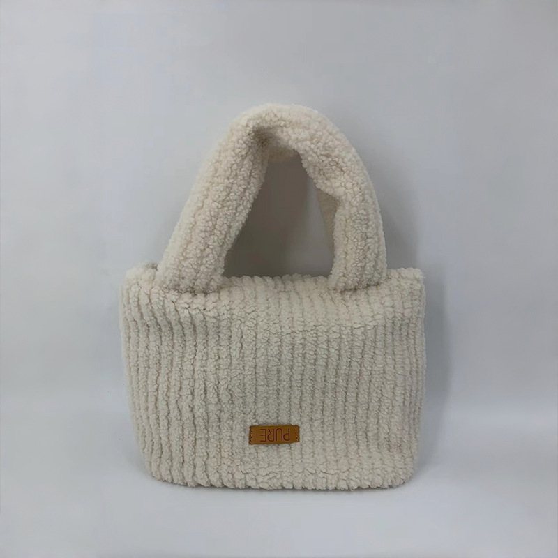 capacious organizer bag