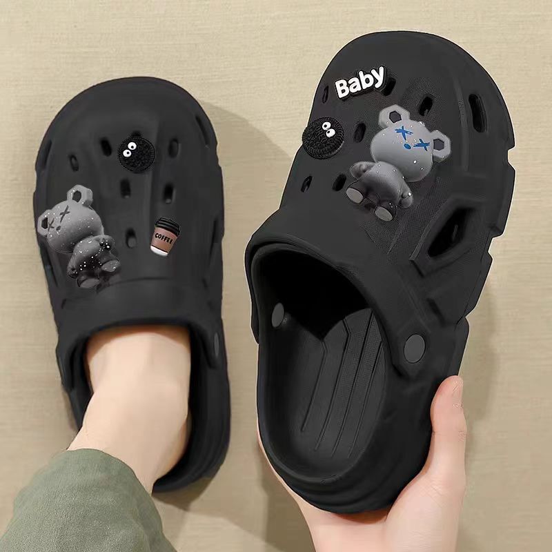 Hole Shoes Men's 2025 New Summer Outer Wear Thick Sole Dung Feeling Outdoor Beach Lovers Baotou Slippers Women