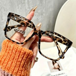 �¿�羳�r�д󷽿����R�КW���L�����@����������@ĘСƽ���RŮ