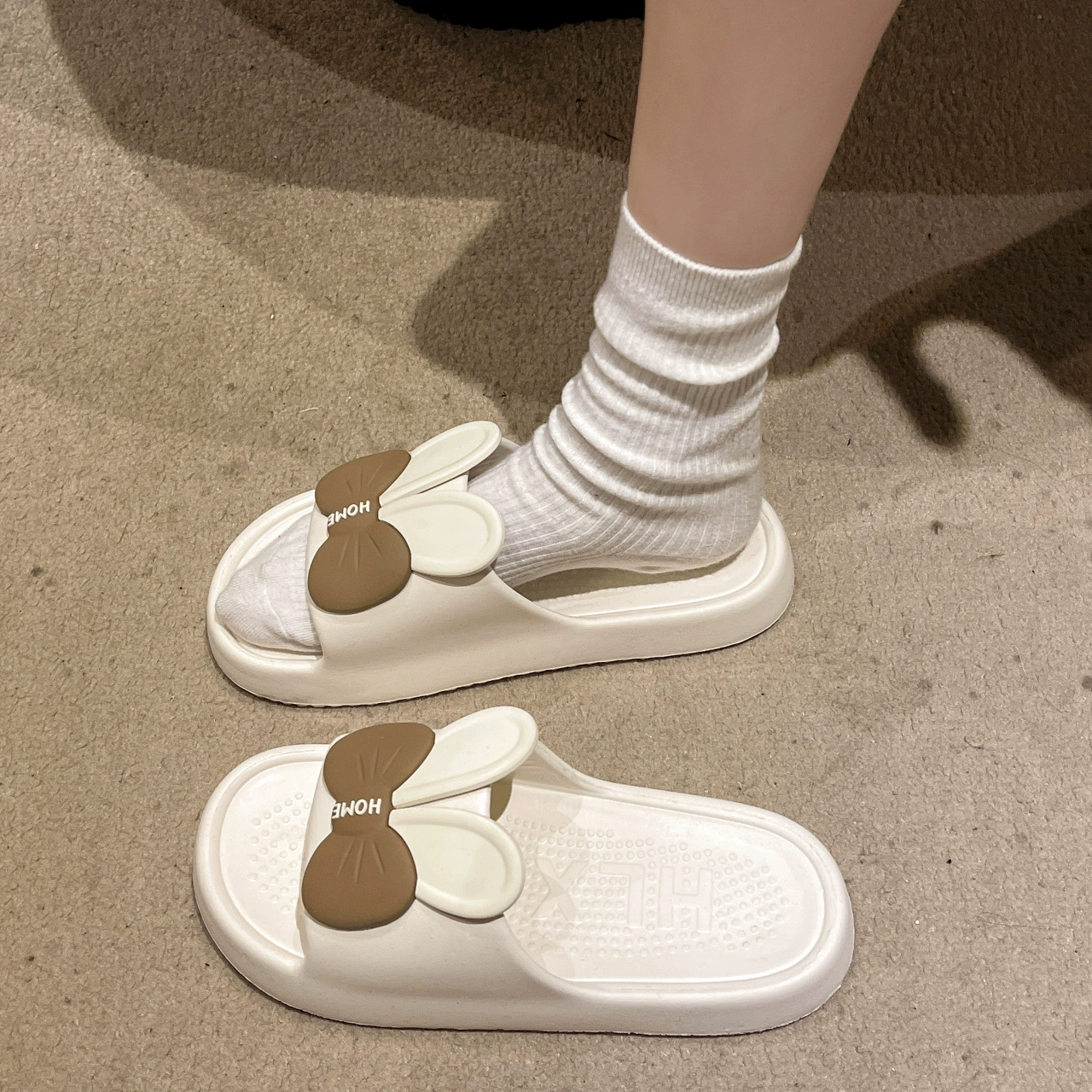 Симпатичные мультяшные кроличьи уши банты холодные тапочки женский 2024 лето новый интерьер бытовые противоскользящие тапочки