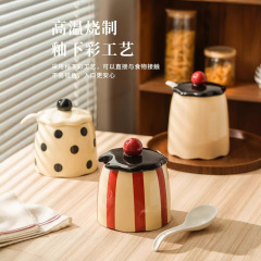 高颜値豚油タンク家庭用陶磁器耐高温生臭物油タンクスプーン付き食品級カプサイシン油専用タンク大容量