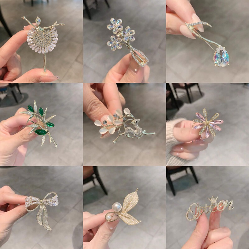 2026 New Fashion Deer Brooch Simple and Elegant Suit Pin Clothing Fastener Cat's Eye Rhinestone Brooch 2026 New Fashion Deer Brooch Simple and Elegant Suit Pin Clothing Fastener Cat's Eye Rhinestone Brooch