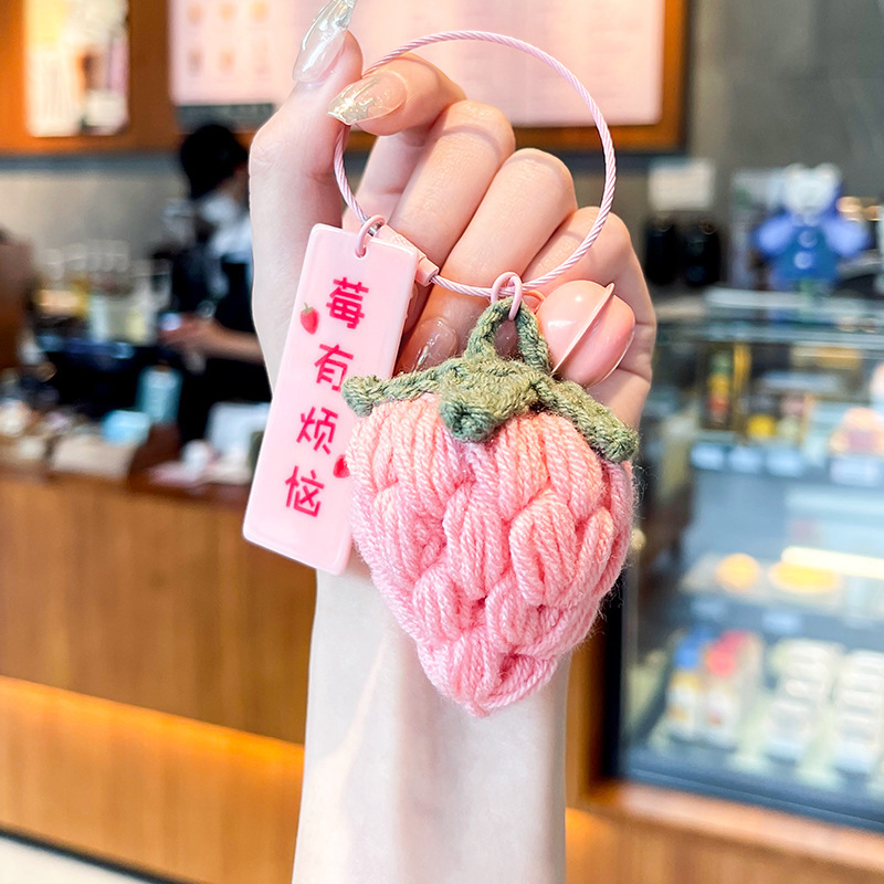 Venta directa de fábrica llavero colgante pequeño muñeca tridimensional llavero de coche mochila escolar colgante puesto al por mayor productos pequeños