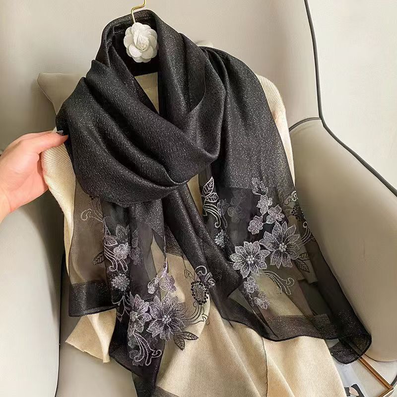 秋冬季绣花丝巾女韩版百搭刺绣仿真丝保暖纱巾高档轻奢风围巾|undefined