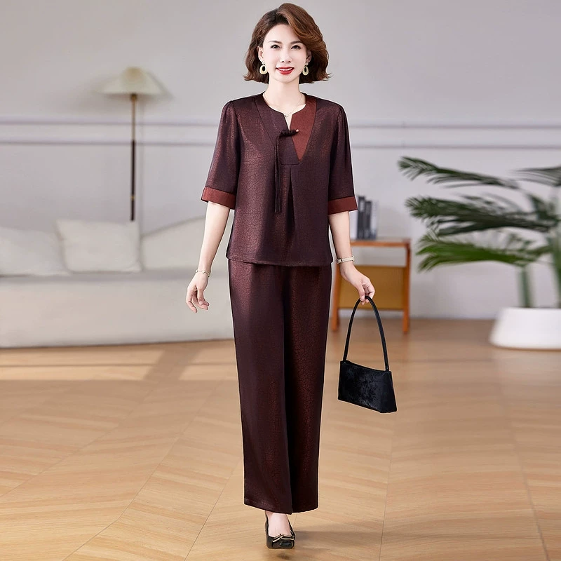 Летнее платье ко Дню матери