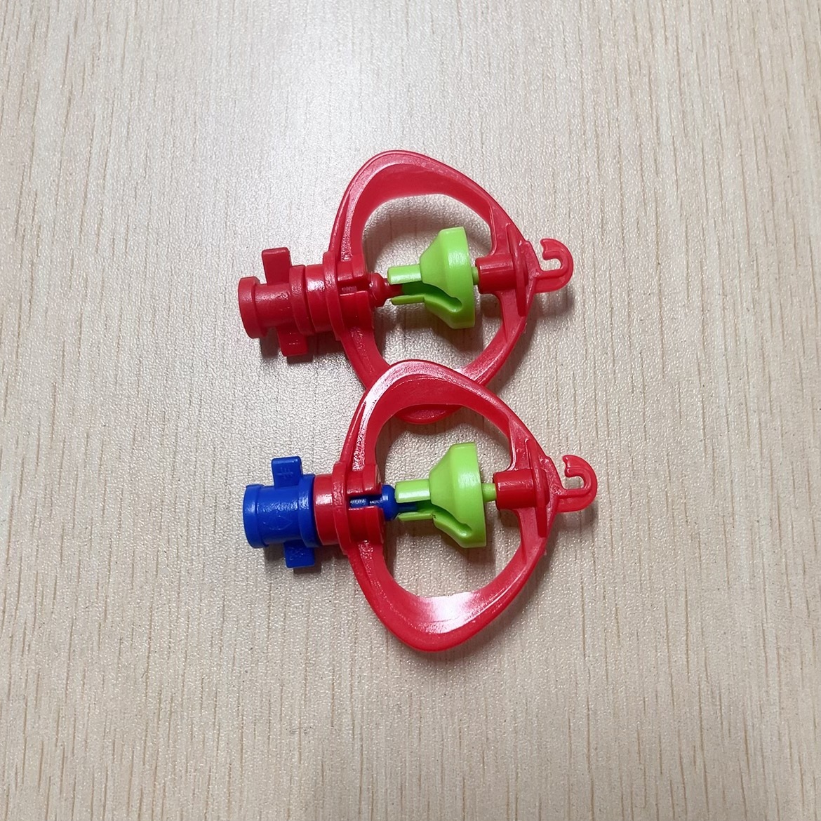 Rojo marco rojo rociador micro-rociador invernadero agrícola invertido suspensión 360 grados rotación automática horticultura rociador riego