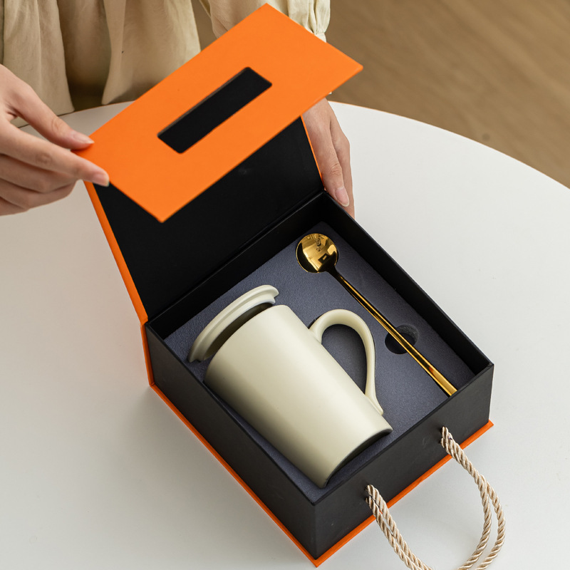 Esmalte mate taza de cerámica taza de macarón taza de agua inswind taza de café minimalista nórdica impresa