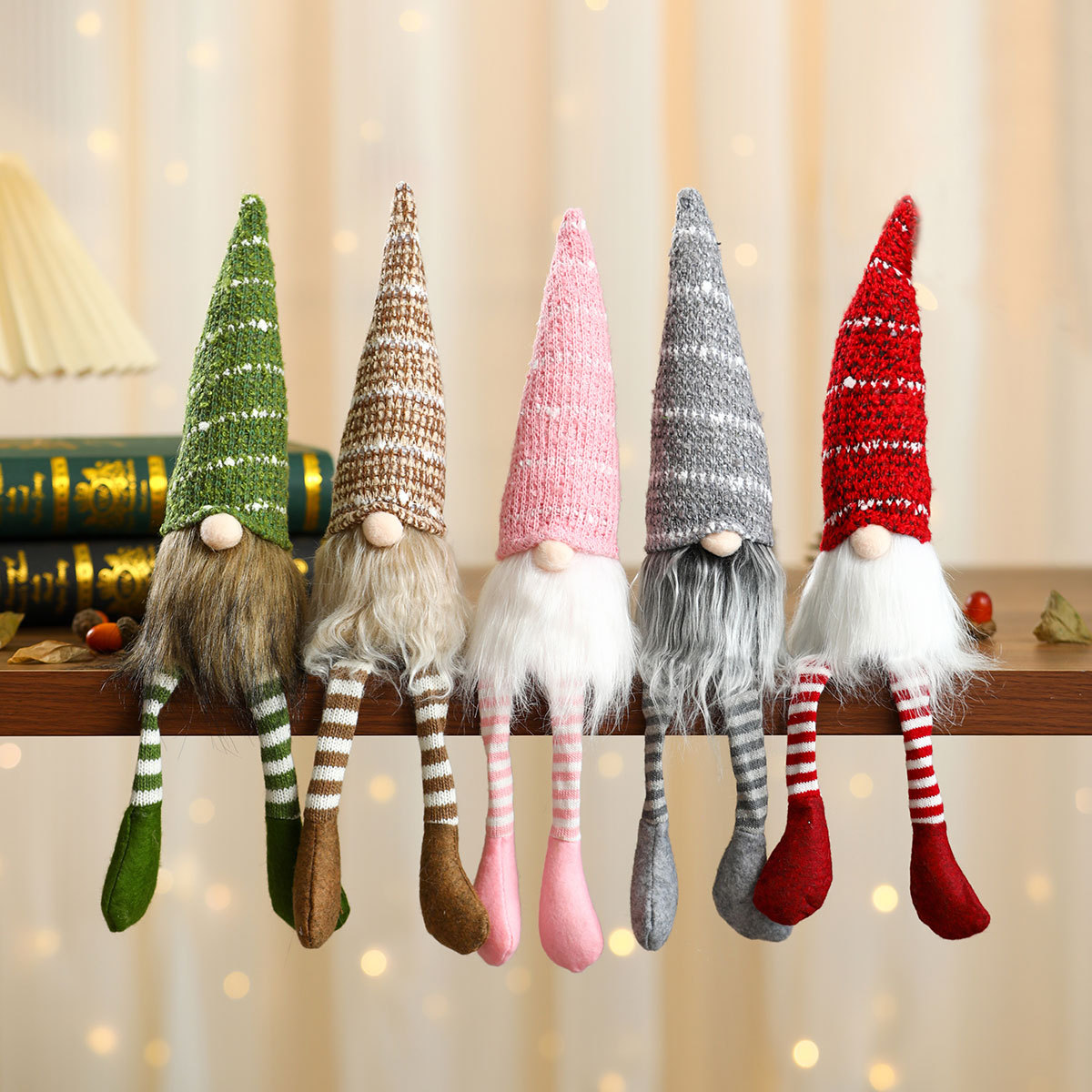 Muñeca de Navidad sentada adornos pequeños regalos sombrero de punto rayado Rudolph muñeca de piernas largas decoración para el hogar