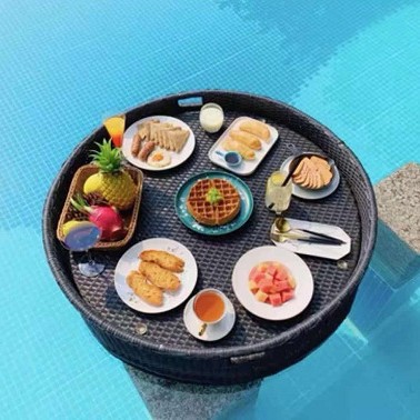 Bali Internet celebridad flotante bandeja redonda ratán cesta en forma de corazón B & B hotel villa piscina plato de cena