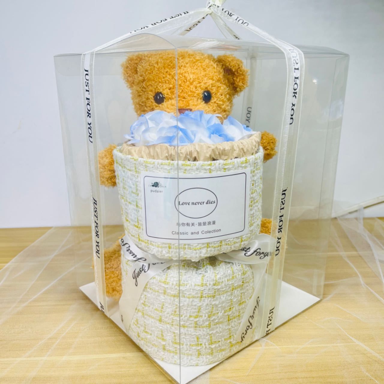 Regalos de Año Nuevo Teddy Bear Muñeca Imortalidad Rose Bouquet Regalos de cumpleaños para chicas Amigas Amigas