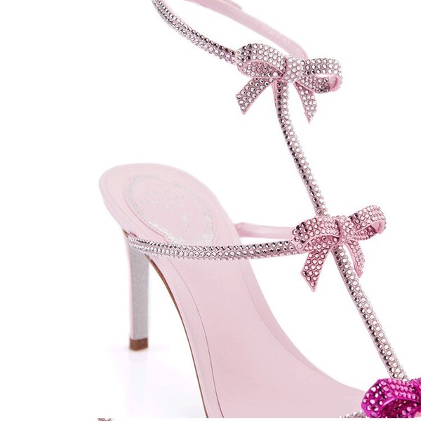 Summer high heels with a strap