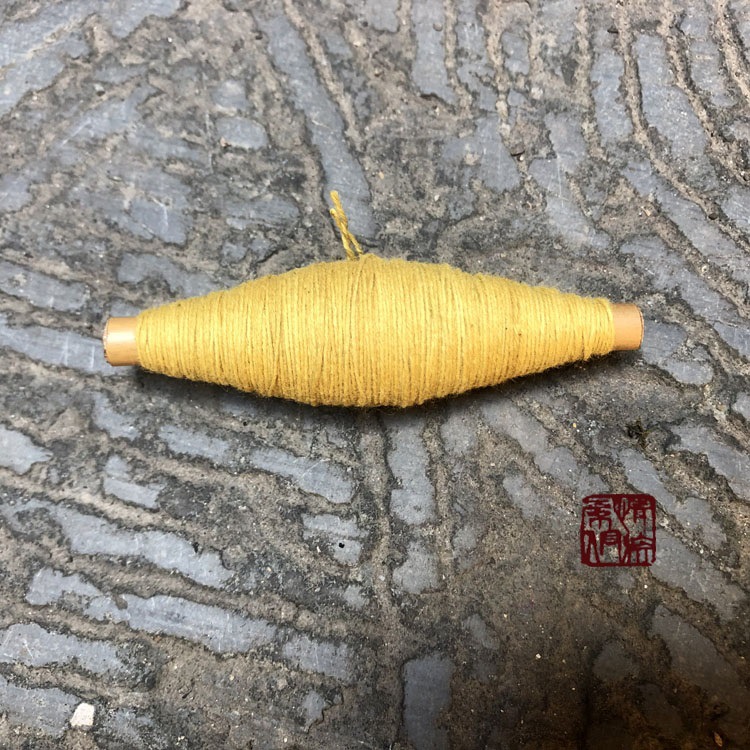 草木染彩色棉线刺子手工线四色梭线吸音海绵新品染绣线编织线DIY