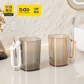 漱口杯;肥皂盒/架;垃圾桶