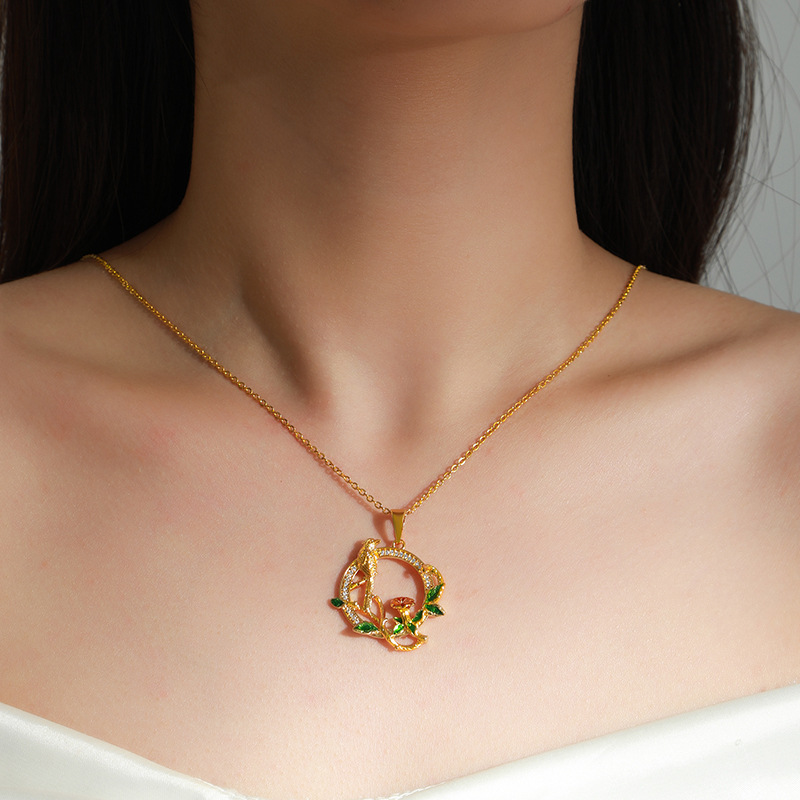 Xuping flores de pájaros bronce dorado colgante de piedra de polietileno colorido colgante colgante de colgante de pájaros colgante redondo