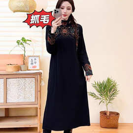 2025冬季新款民族风复古高领刺绣连衣裙女文艺纯色背心裙打底裙