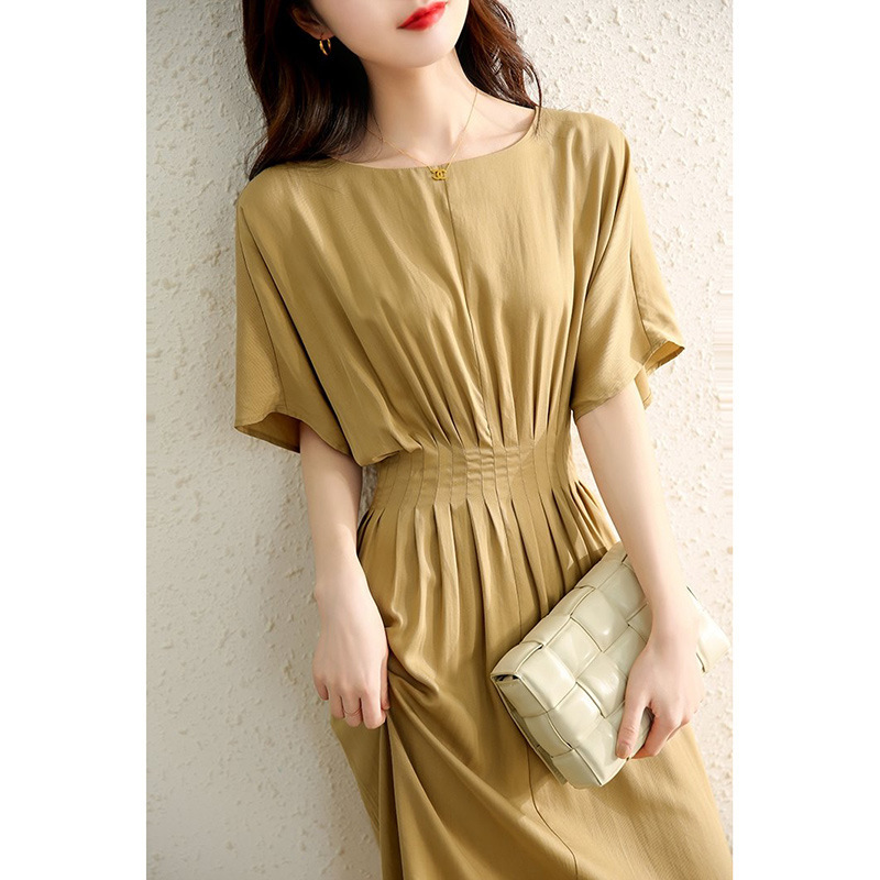 Summer solid design short sleeve dress with a round collar