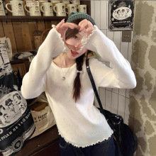 法式温柔风木耳边针织衫女2025春圆领镂空高级感百搭长袖毛衣上衣