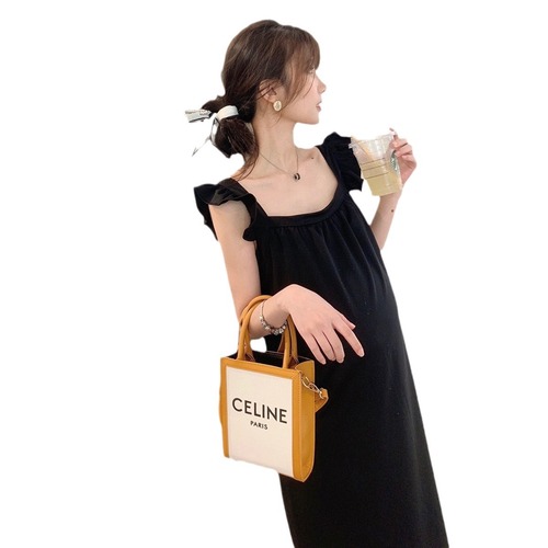 Chic Summer Dress for Pregnant Women: Playful Princess-Style, Korean-Fashion Design with Petite Flared Sleeves—Perfect for Trendy Moms This Summer