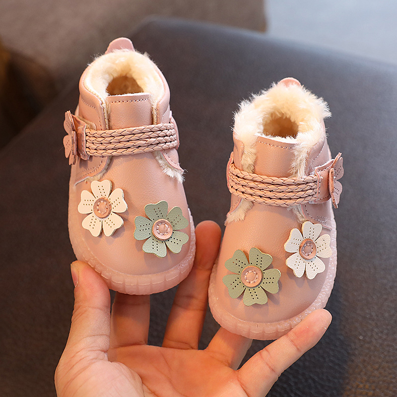 핑크 세 꽃 인기