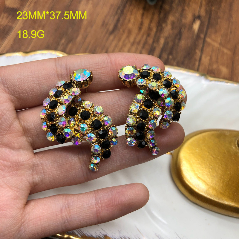 Stylish Vintage Necklace Earrings Set Multi-strand Chain Trimmed with Diamonds Knotted Tassel Sweater Chain Stud Earrings_voghion.com