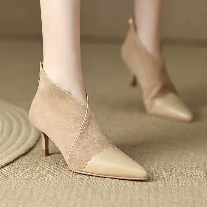 Прилив замшевая V туфли на высоком каблуке женские осенние и зимние новые остроконечные каблуки и ботильоны темперамент задние сапоги на молнии