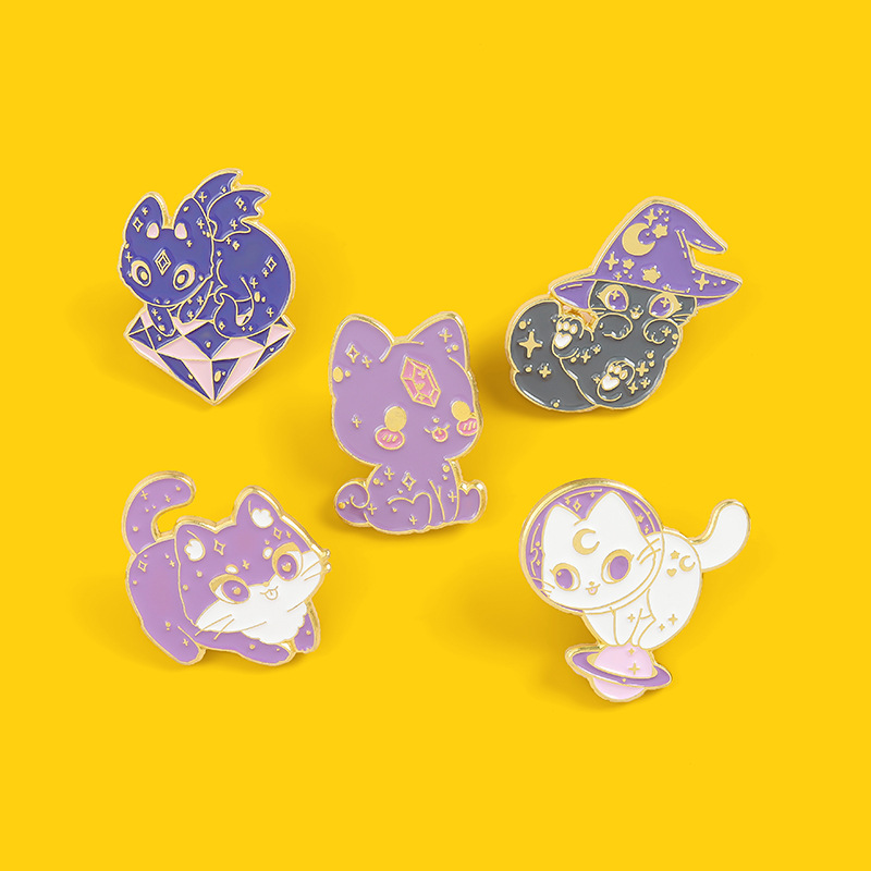 Cartoon Style Cat Alloy Stoving Varnish Brooches display picture 1