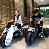 Новый белидический детский электрический мотоцикл ребенок и младенцы могут сидеть на мини -мини -урагане 6199