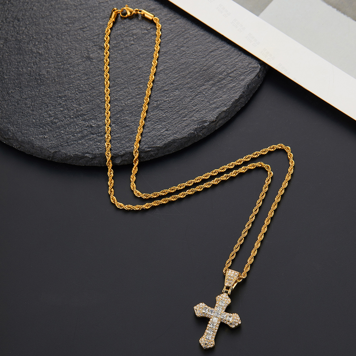 Hip-hop Cross Stainless Steel Alloy Plating Inlay Rhinestones Men's Pendant Necklace display picture 5