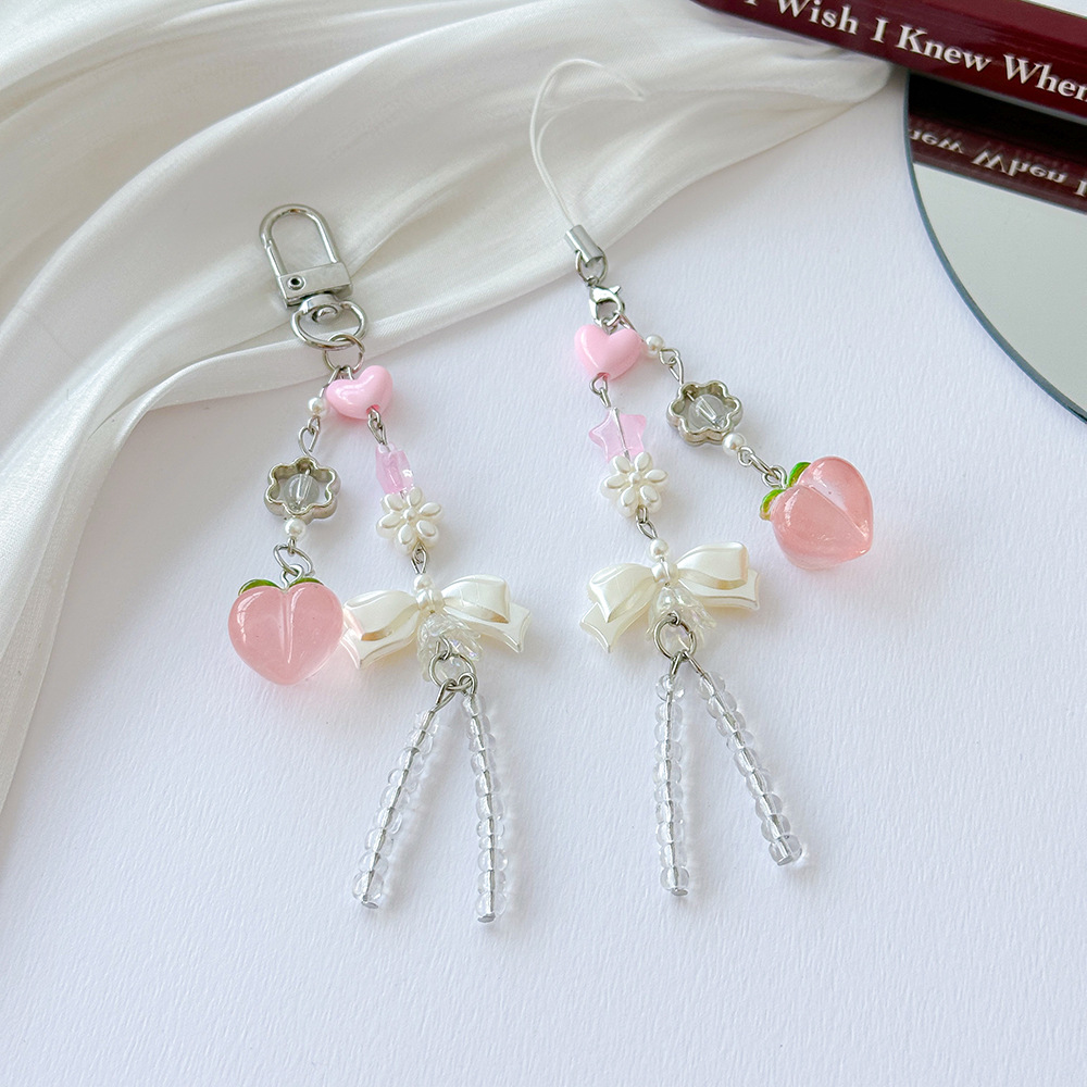 [Star Falling Peach] Hand-made ins Wind Clear Peach Pendant Love Green Leaf Beaded Mobile Phone Chain Pendant