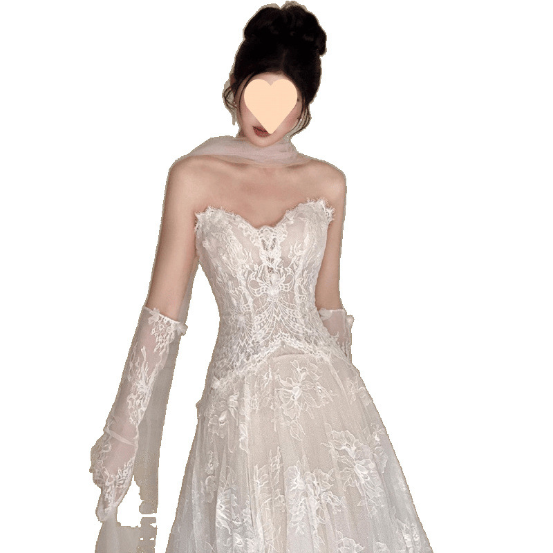 French Light Wedding Bride 2025 Vintage High-End Lace Outdoor Gown Fairy Forest Style Small Train Reception Dress_voghion.com