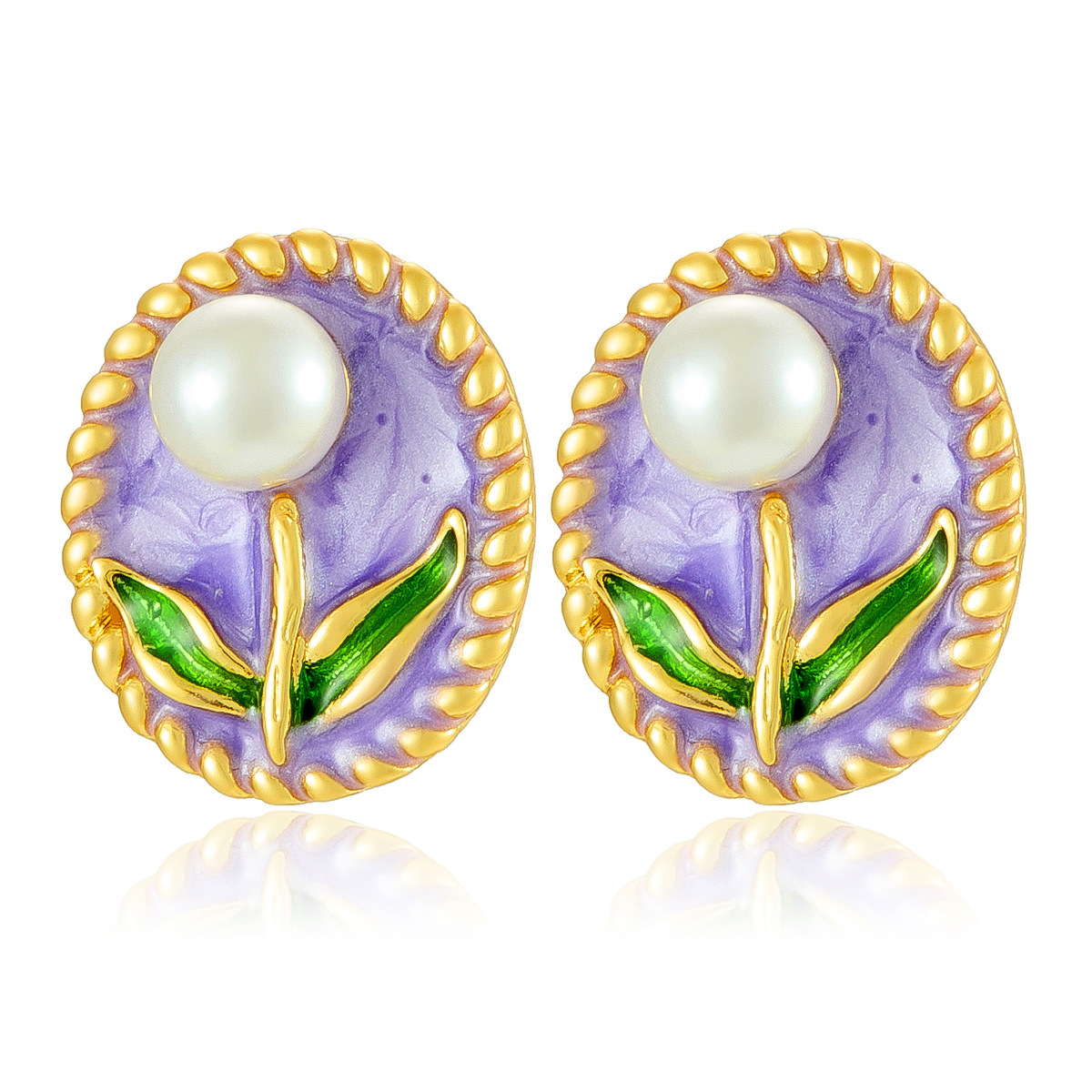 Estilo de palacio retro con incrustaciones de flores de perlas Pintura al óleo Pendientes de la serie de viento Nuevo estilo de lujo ligero Pendientes de sentido avanzado