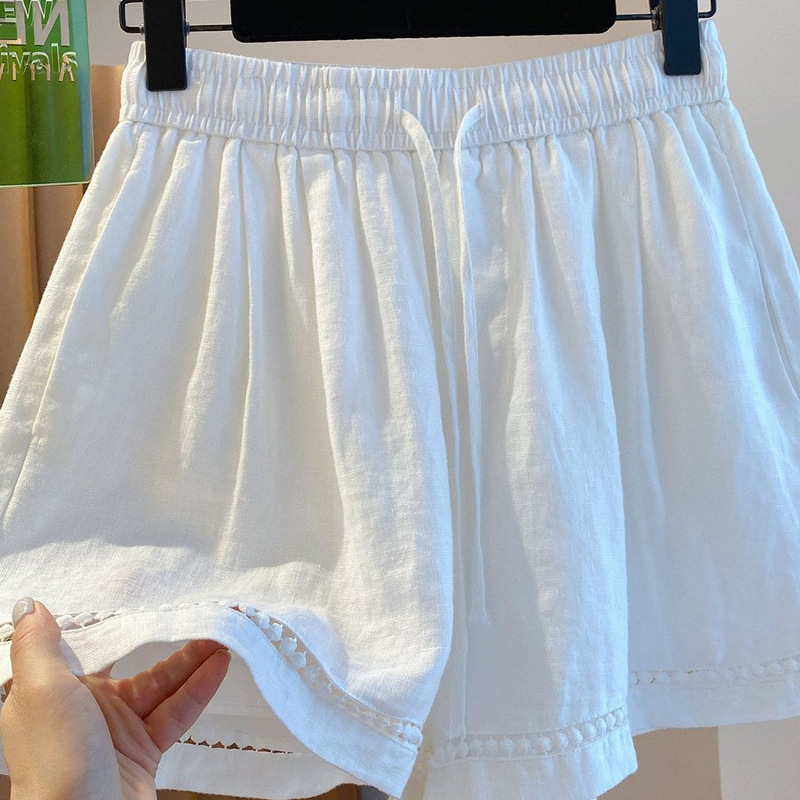 Plus Size 100kg White Shorts for Women, Summer 2026 New Style, Loose Casual Wide-Leg Pants, Versatile Hot Pants, Trendy Plus Size 100kg White Shorts for Women, Summer 2026 New Style, Loose Casual Wide-Leg Pants, Versatile Hot Pants, Trendy