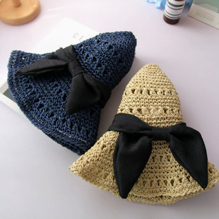 Korean Women's Foldable Hand-Knitted Hat with Bow, Sun Protection Beach Hat, Large Brim Hat