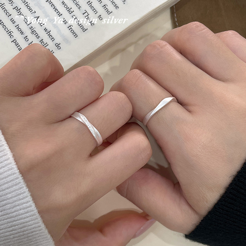 S999 Pure Silver Möbius Couple Rings Simple Style Pair Matching Design Sense Fashion Gentle Rings Wholesale