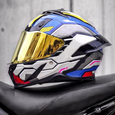 Motosiklet kaskı (dəbilqə) — riding, full-face motorcycle helmet - phantom-mecha-electroplated-gold-mirror-free-clear-mirror-m55-56cm