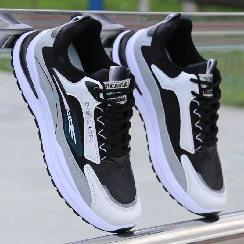 Zapatos deportivos para hombres primavera y otoño nuevos zapatos casuales de malla transpirables para hombres zapatos de moda amplio suela suave zapatos de viaje de carrera antideslizante