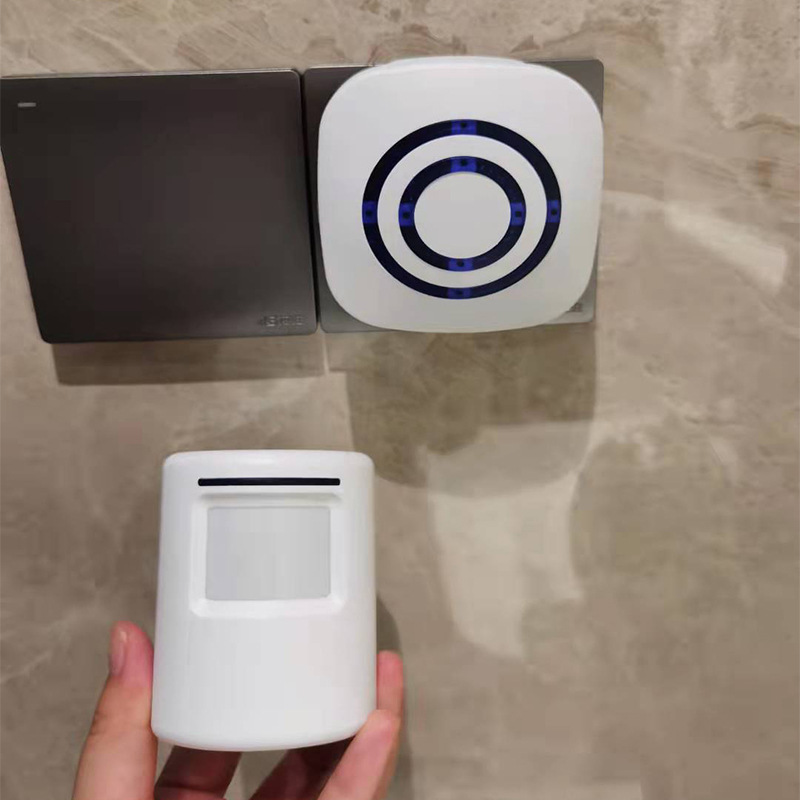 跨境智能分体感应音乐门铃家用无线呼叫机远距离发射迎宾器报警器
